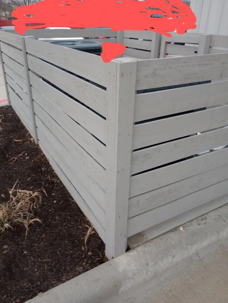 Affordable wood fence service in Tyler, TX by Brandon