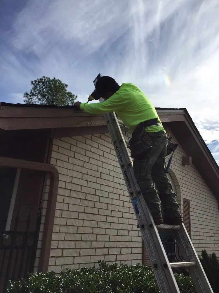 Local fence repair experts serving Bryan, TX - Brazos Custom Construction