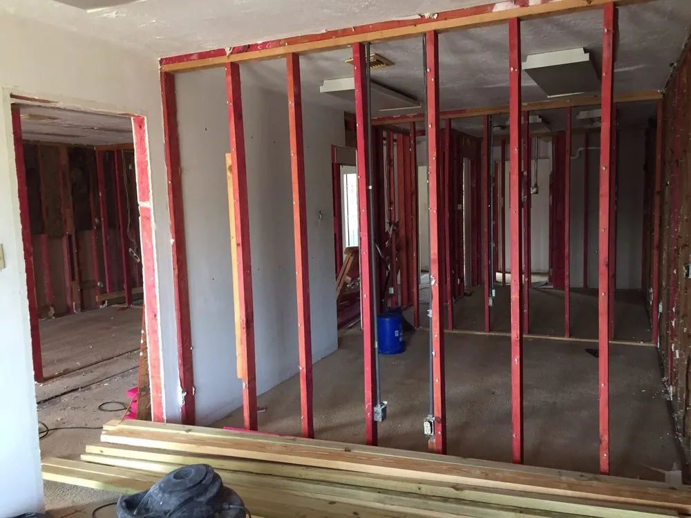 Reliable fence installation experts serving Bryan, TX - Brazos Custom Construction