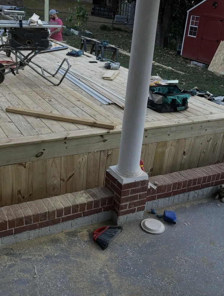 Affordable privacy fencing experts serving Jackson, TN - Bryan Construction Services