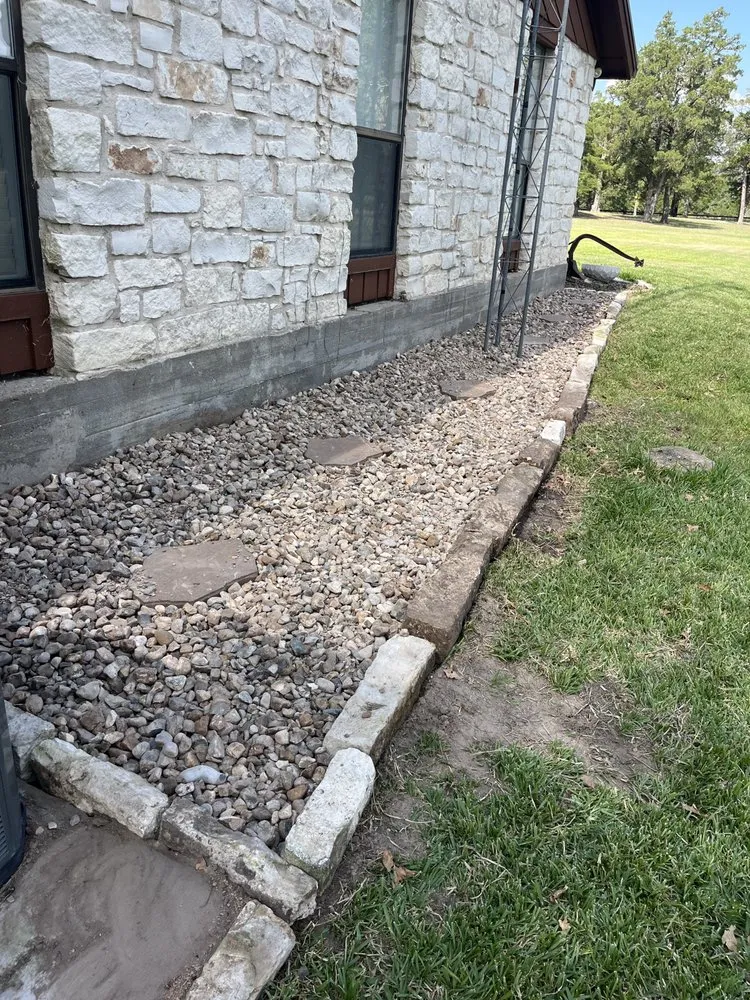 Trusted vinyl fence installation in Bryan, TX by BTX Landscaping