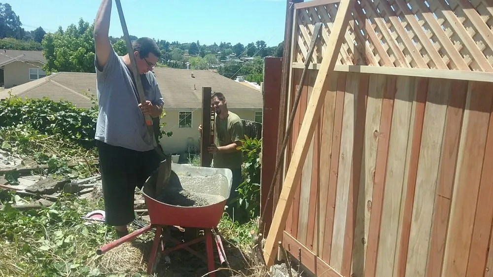 Professional vinyl fence installation experts serving Pinole, CA - BW Engineering