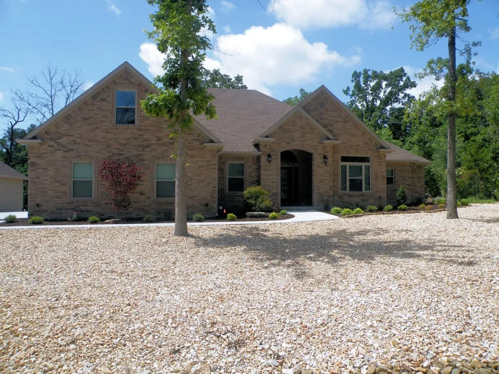 Local fence installation experts serving Pineville, MO - CA Johnson Construction