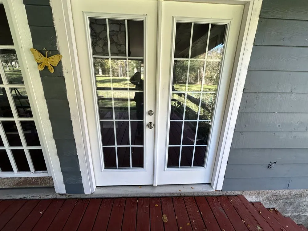Trusted fence repair experts serving Wallis, TX - Cajun Electrostatic