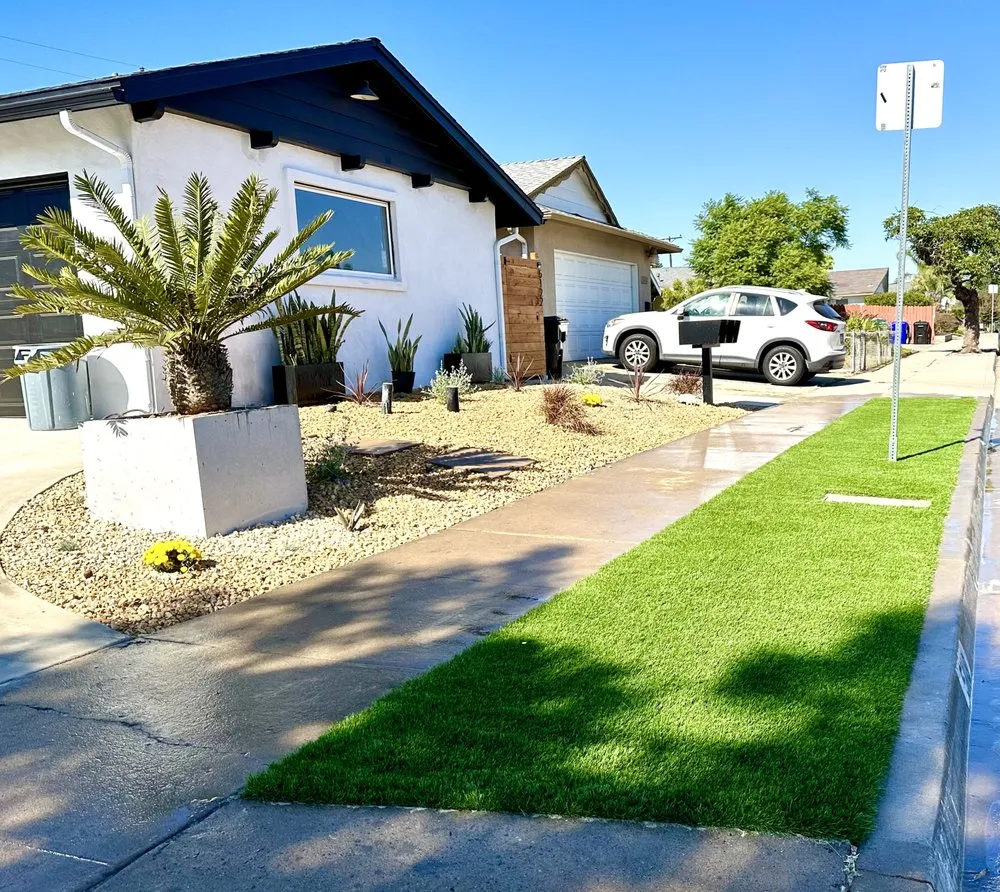 Affordable privacy fencing experts serving Oceanside, CA - Caliturf