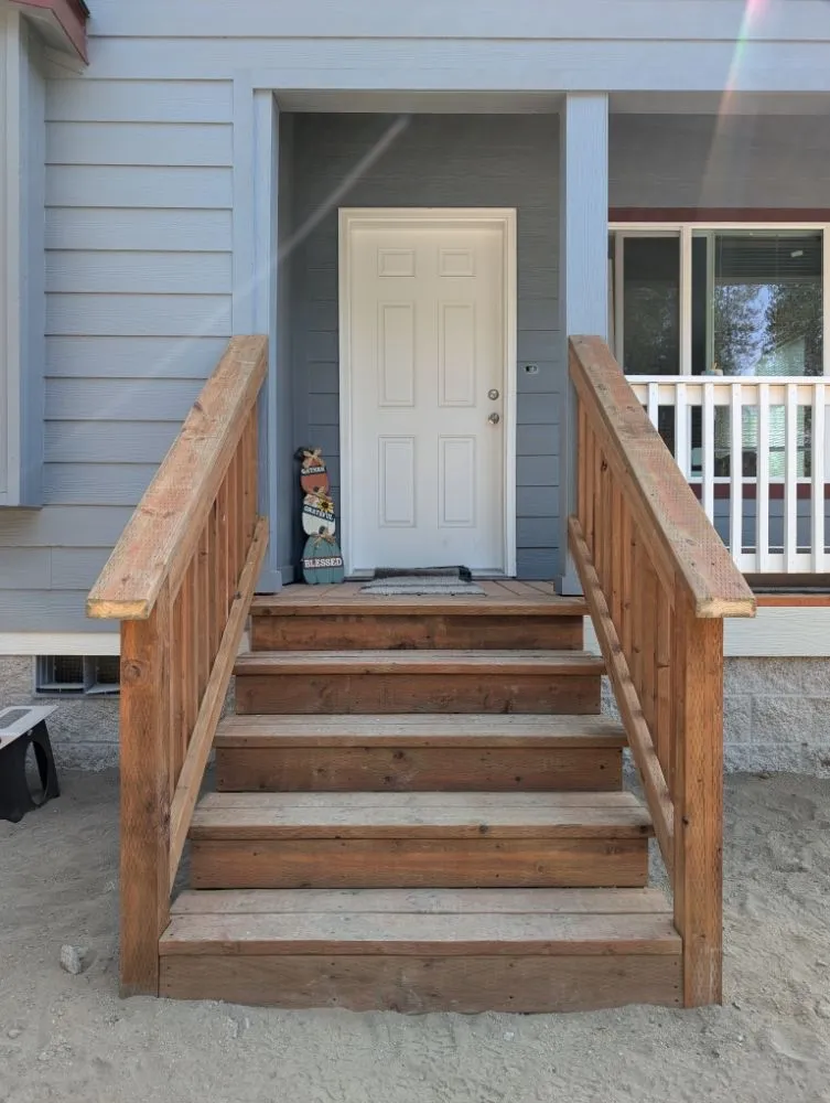 Quality vinyl fence installation in La Pine, OR by Cartwright Construction