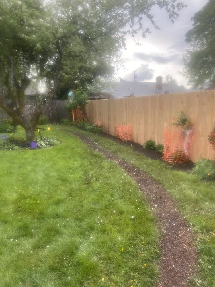 Trusted chain link fencing service in Eugene, OR - Cascade Crest Contracting