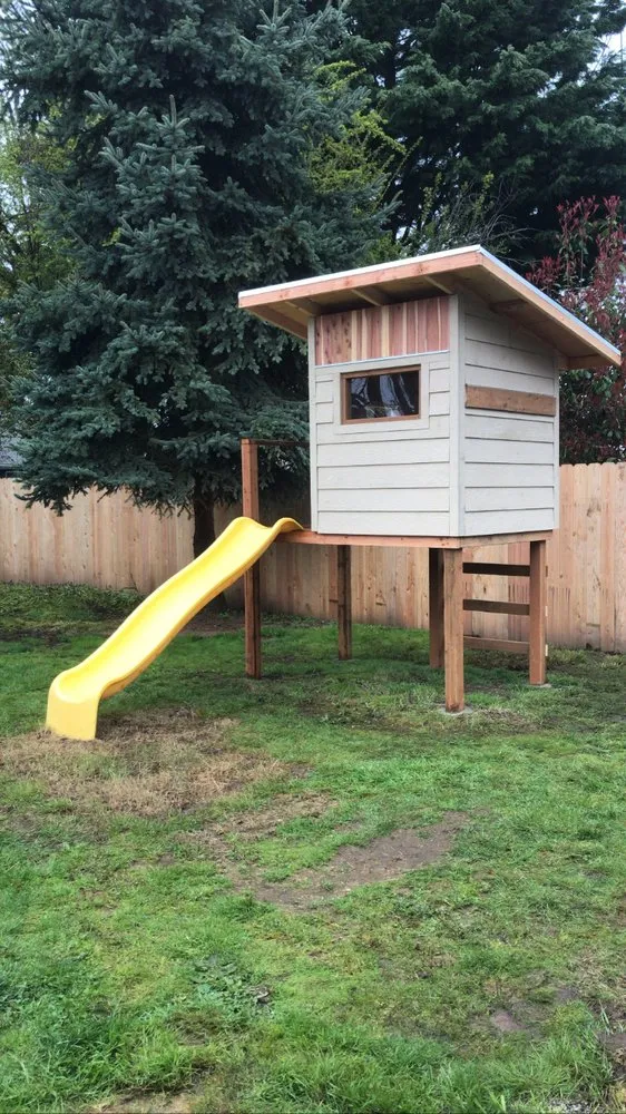 Reliable privacy fencing experts serving Eugene, OR - Cascade Crest Contracting