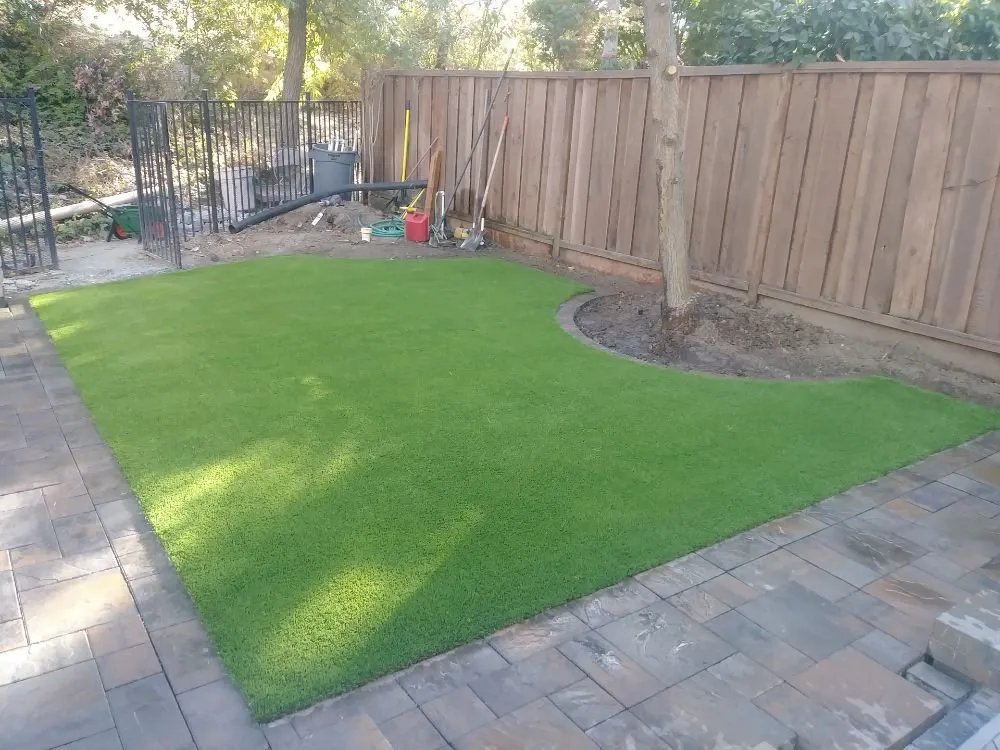 Expert fence repair experts serving Tracy, CA - Cedano Construction