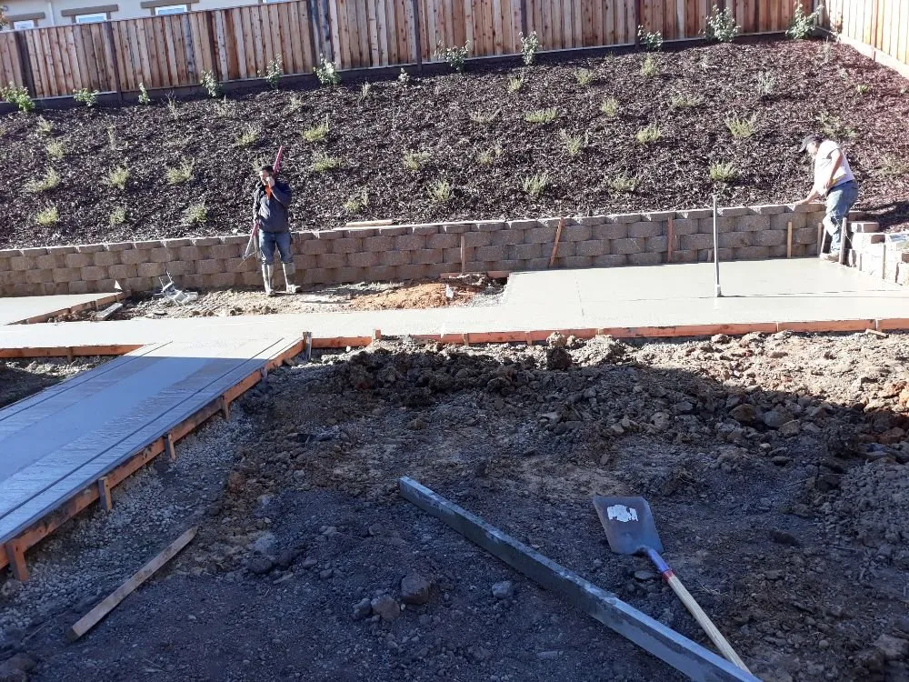 Affordable wood fence service experts serving Tracy, CA - Cedano Construction