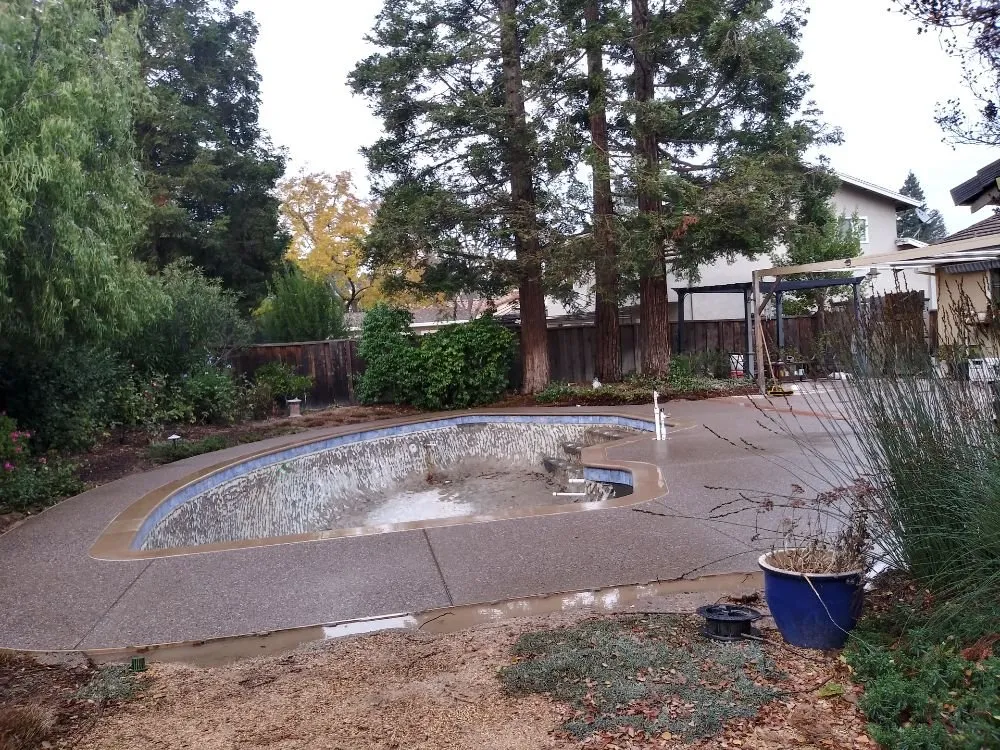 Top-rated wood fence service in Tracy, CA by Cedano Construction