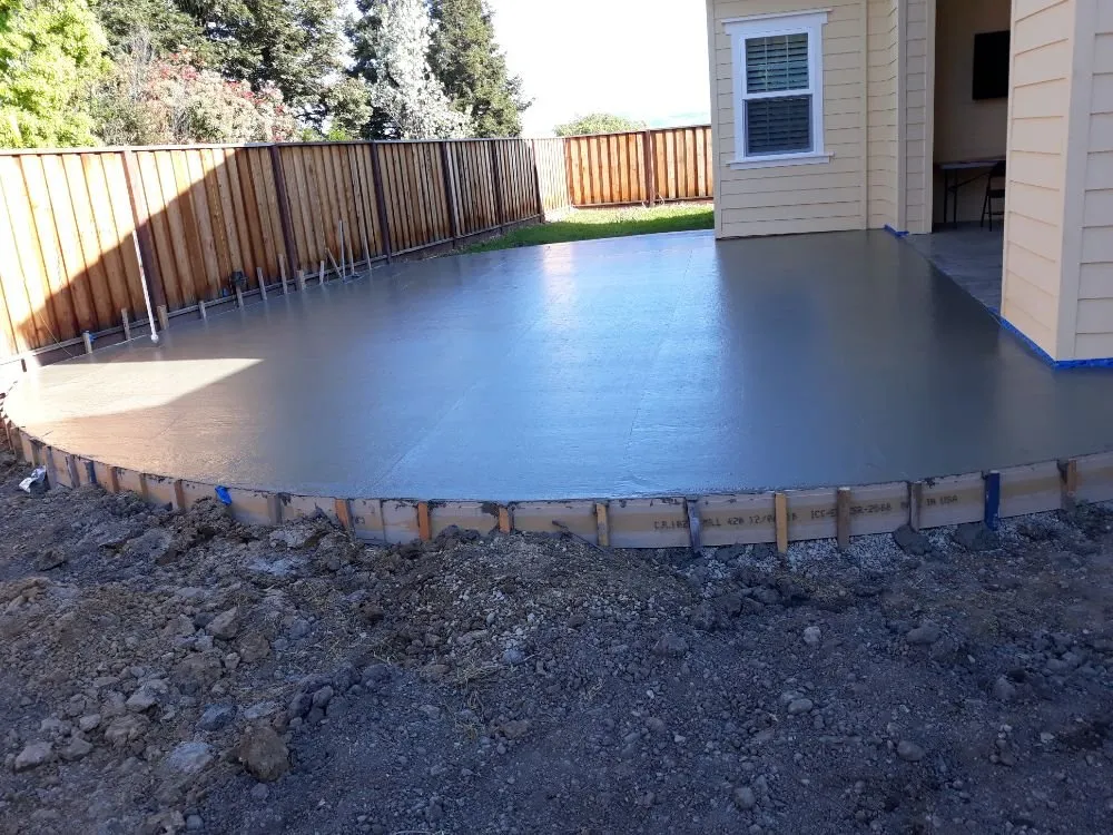 Quality fence installation service in Tracy, CA - Cedano Construction