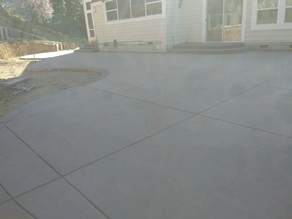 Professional chain link fencing in Tracy, CA by Cedano Construction