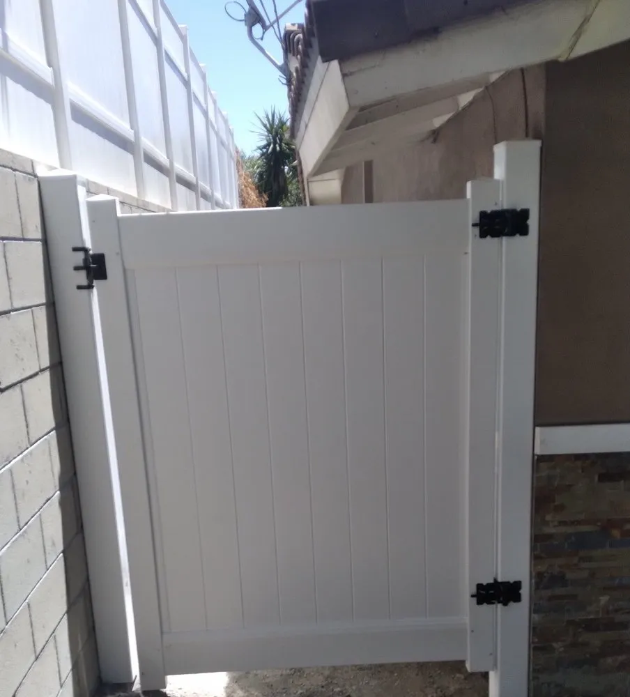Top-rated fence repair service in Riverside, CA - CIMF