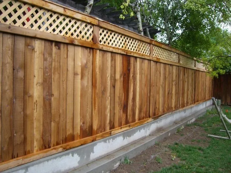 Professional privacy fencing in Willis, TX by Circle T Services