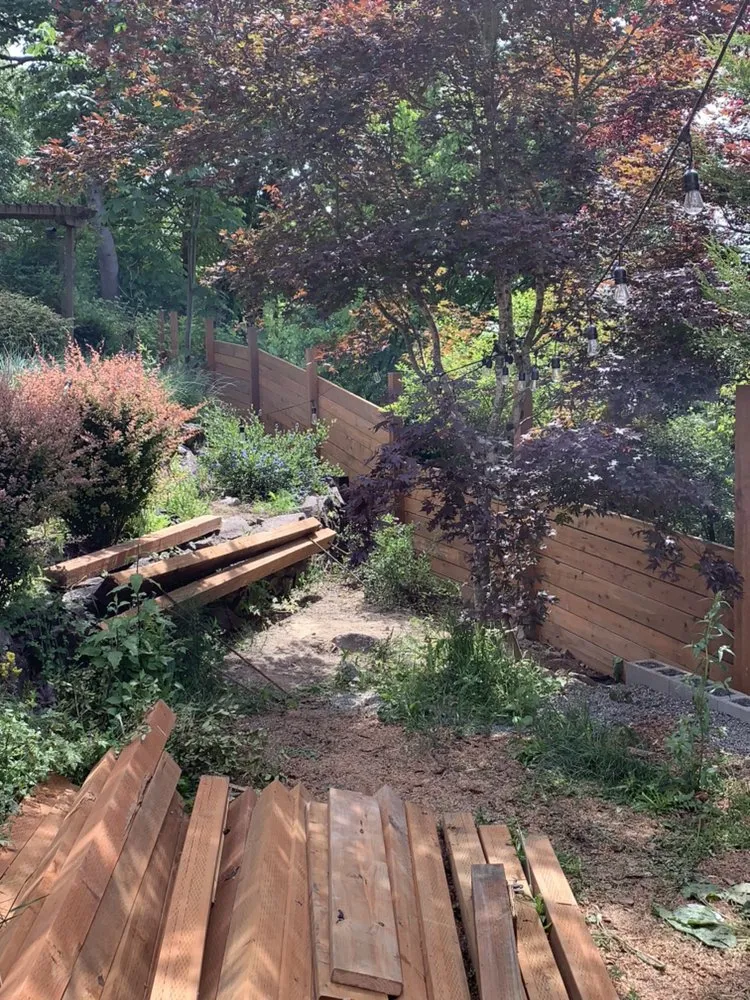 Top-rated wood fence service in Everett, WA by CMW Construction