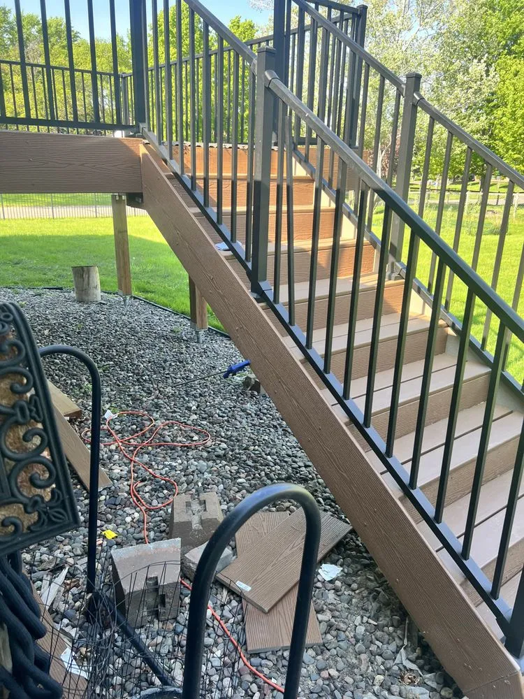 Reliable wood fence service service in Jackson, MS - CNH Construction