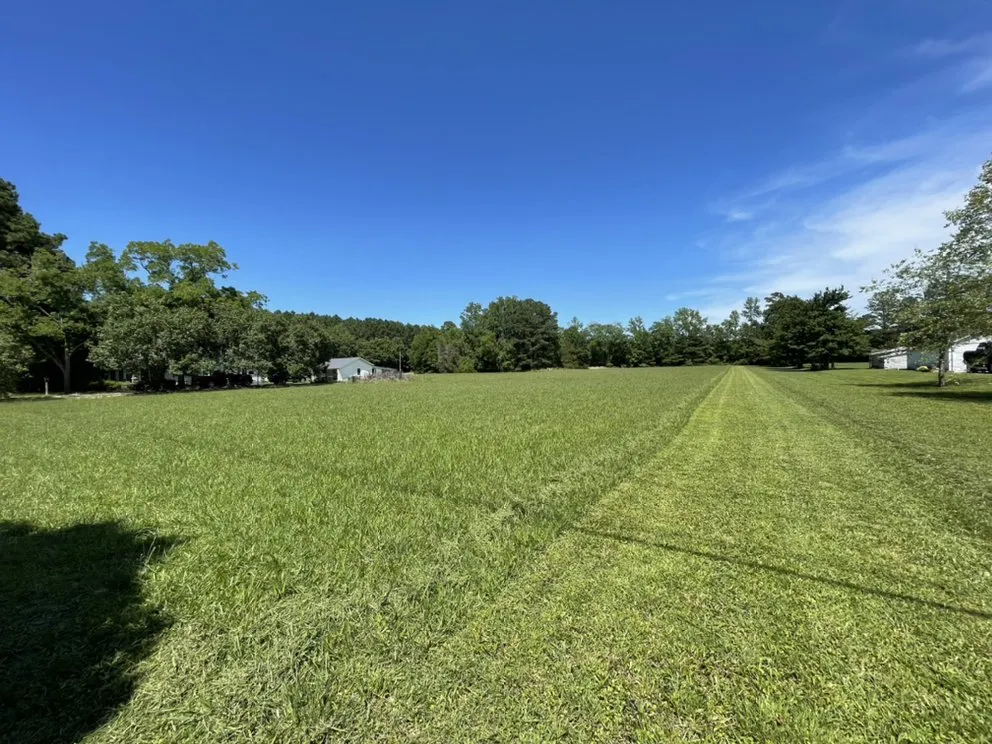 Trusted chain link fencing experts serving Dutton, VA - Cobra Contracting