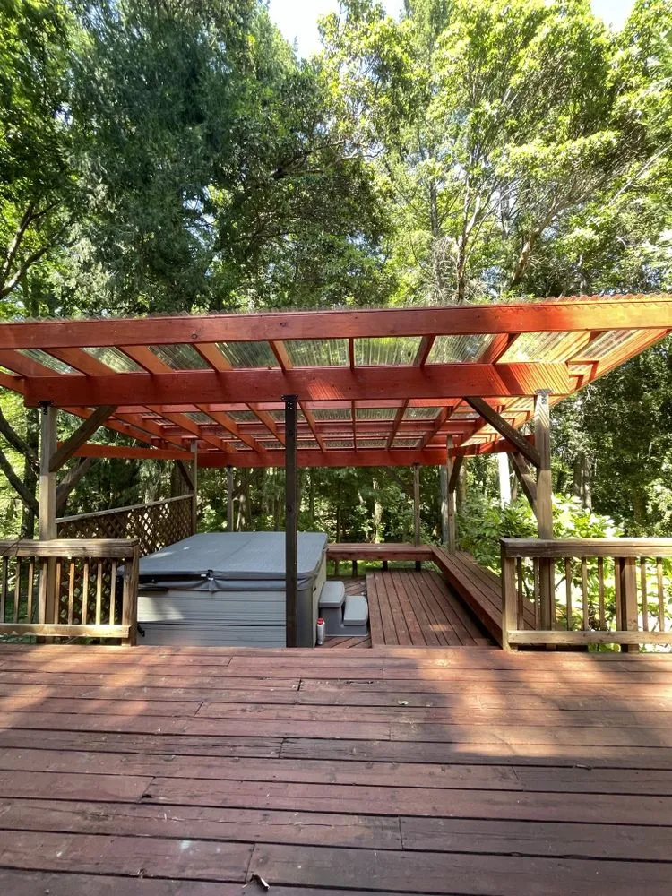 Top-rated fence installation service in Williams, OR - Collier Contracting