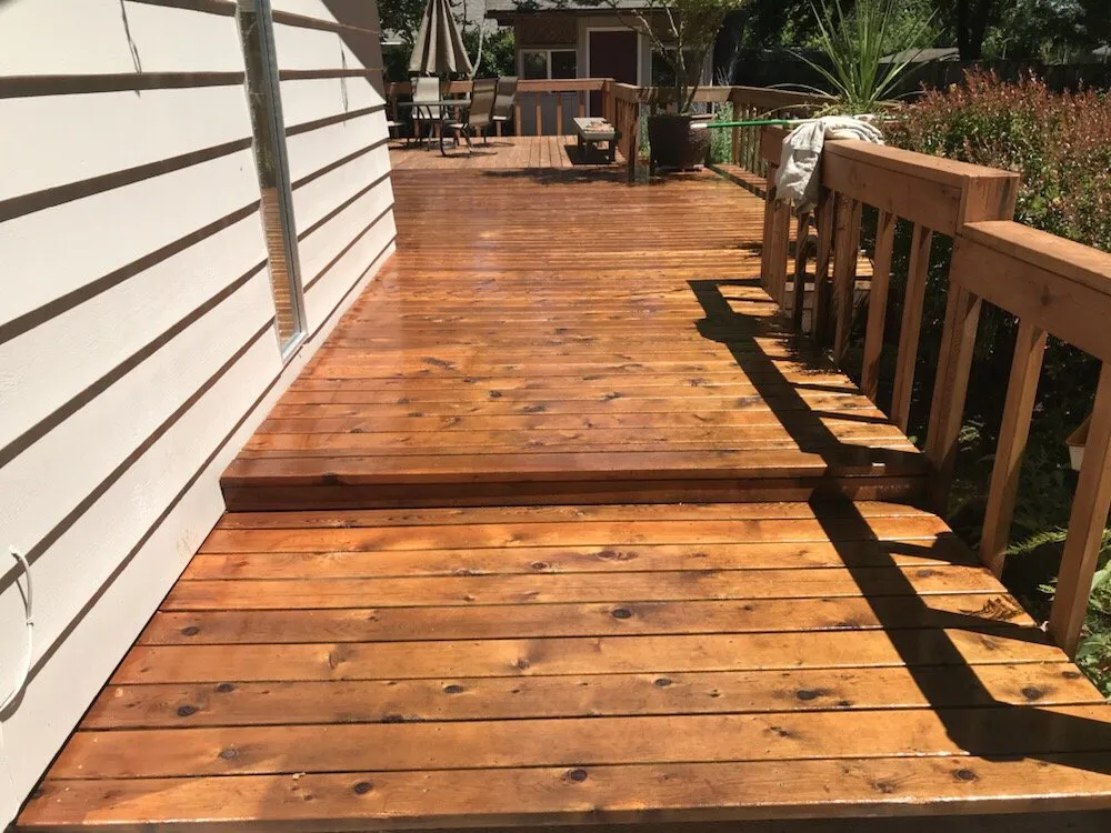 Local vinyl fence installation service in Corvallis, OR - Combat Construction