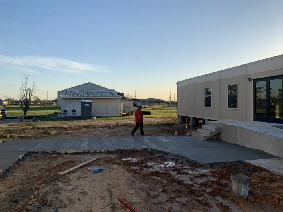 Reliable vinyl fence installation experts serving Luling, LA - Construction World
