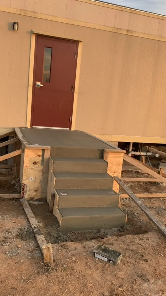 Professional privacy fencing for homes in Luling, LA by Construction World