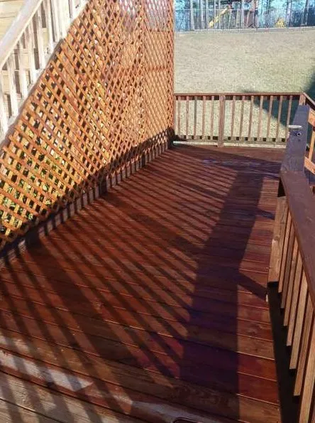 Local vinyl fence installation experts serving Conroe, TX - Courageous Construction