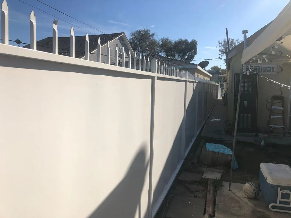 Reliable fence installation experts serving Compton, CA - Crown Welding