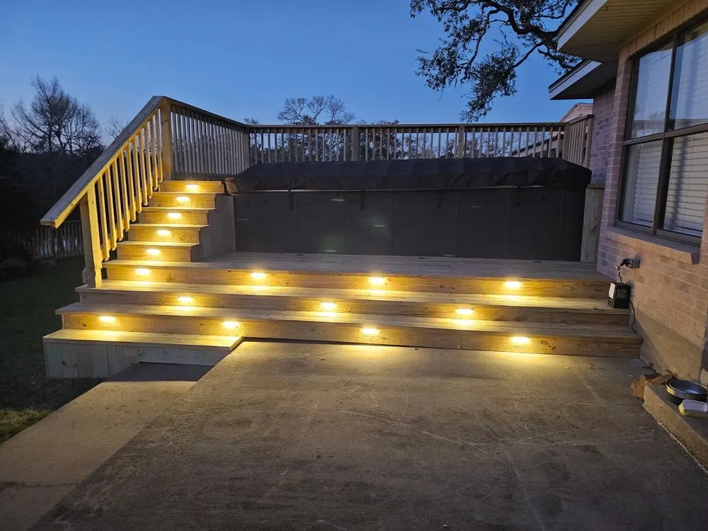 Expert vinyl fence installation service in Houston, TX - Custom Installations