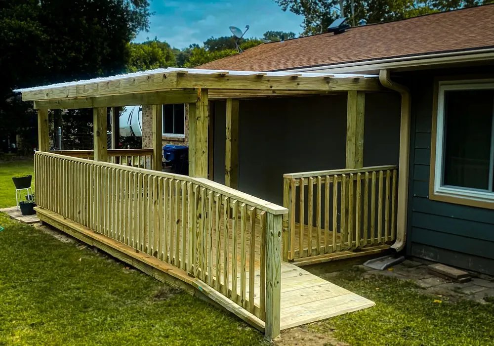 Affordable chain link fencing experts serving Houston, TX - Custom Installations
