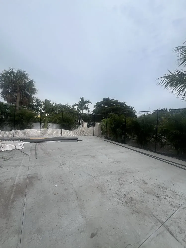 Top-rated fence repair in Parrish, FL by Cyclone Carpentry