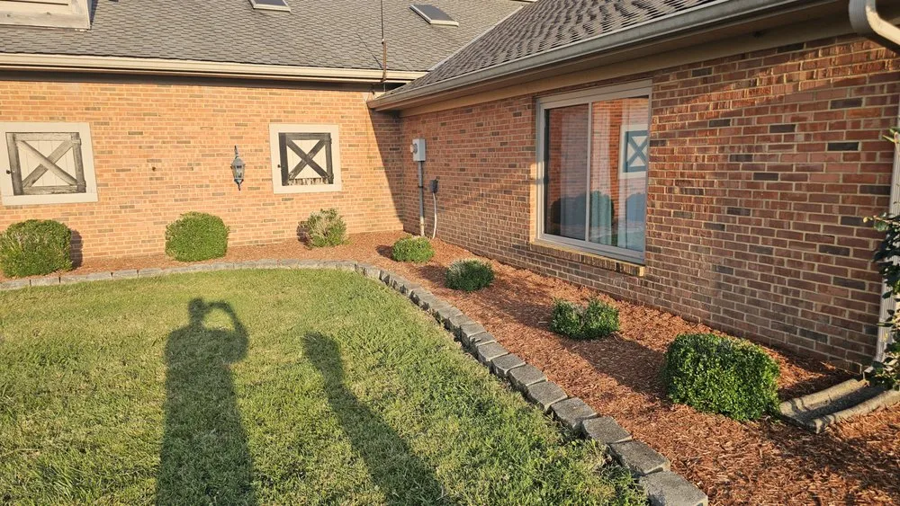 Professional chain link fencing in Floyds Knobs, IN by Darrells Do It All Service