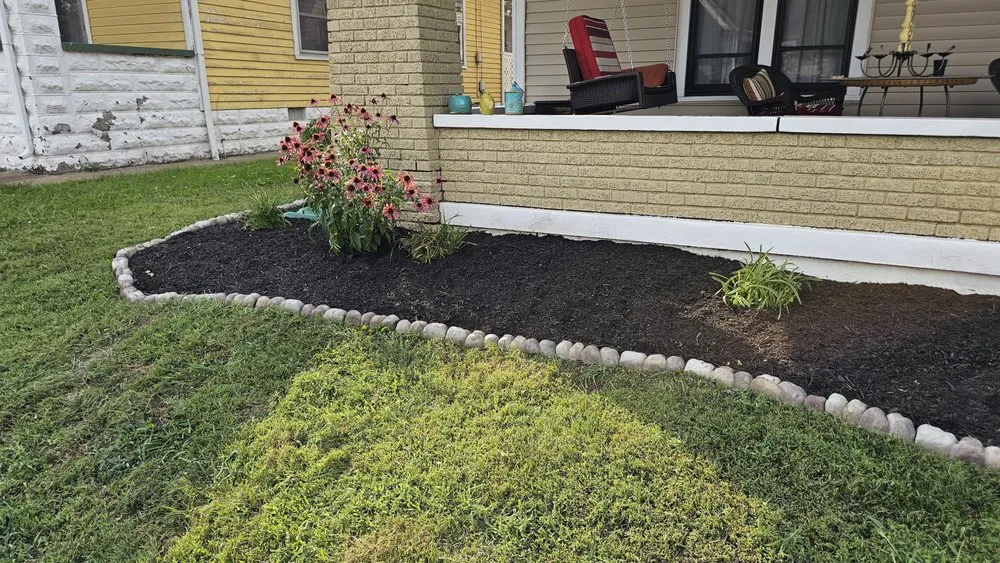 Expert chain link fencing service in Floyds Knobs, IN - Darrells Do It All Service