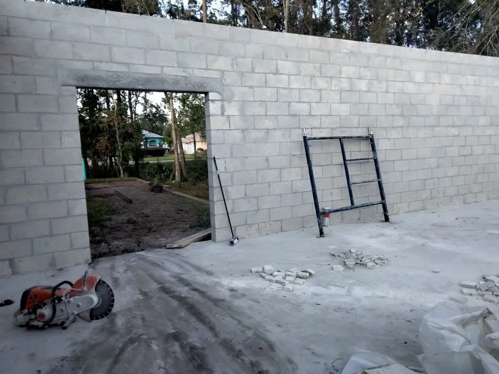Reliable privacy fencing experts serving Riverview, FL - David masonry