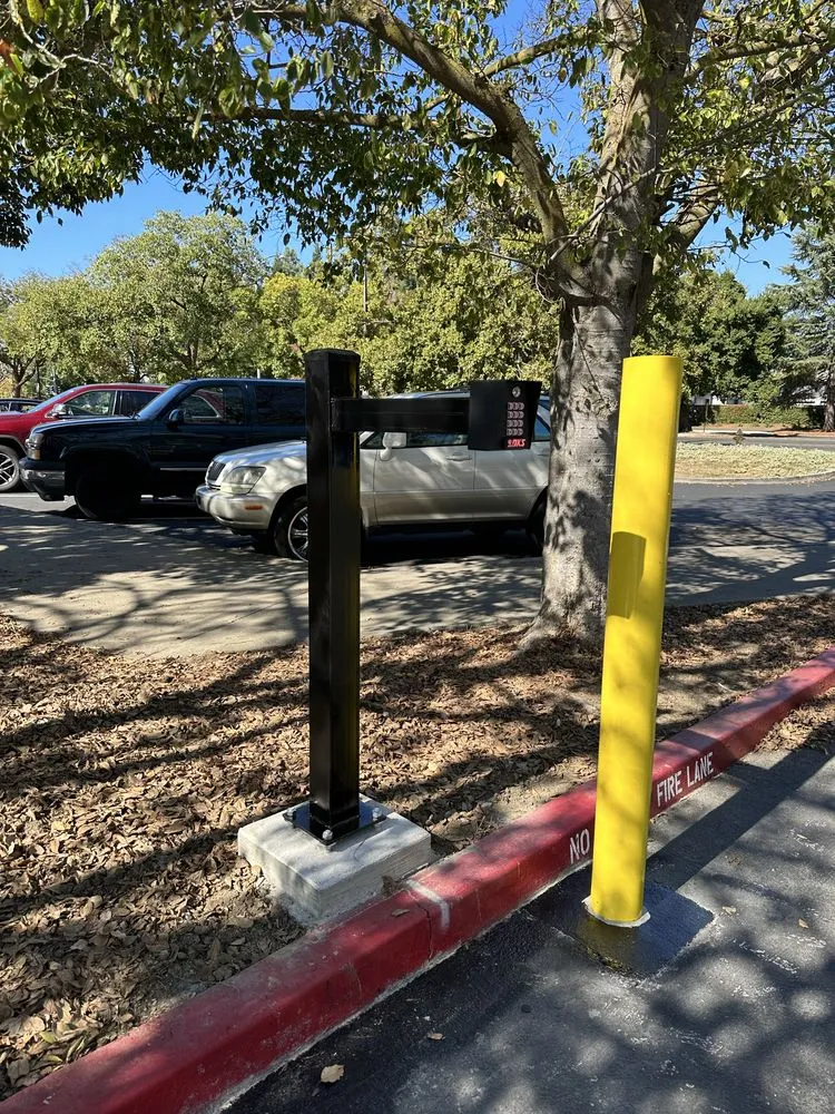 Expert vinyl fence installation experts serving Loomis, CA - DC Controls