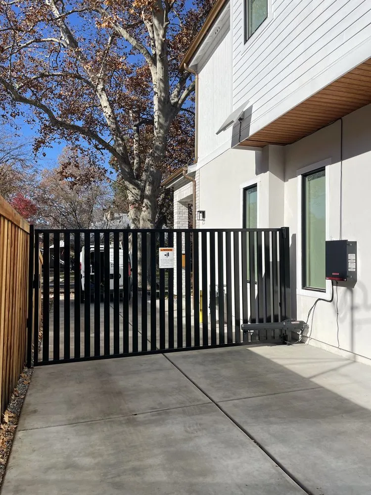 Expert fence installation experts serving Loomis, CA - DC Controls