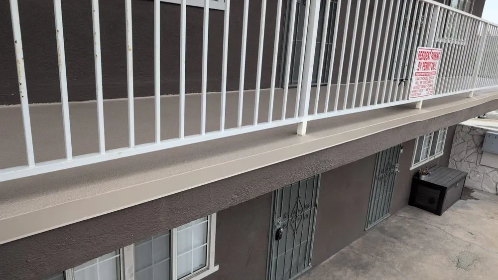 Professional wood fence service for homes in Santa Ana, CA by Deck Process & Services