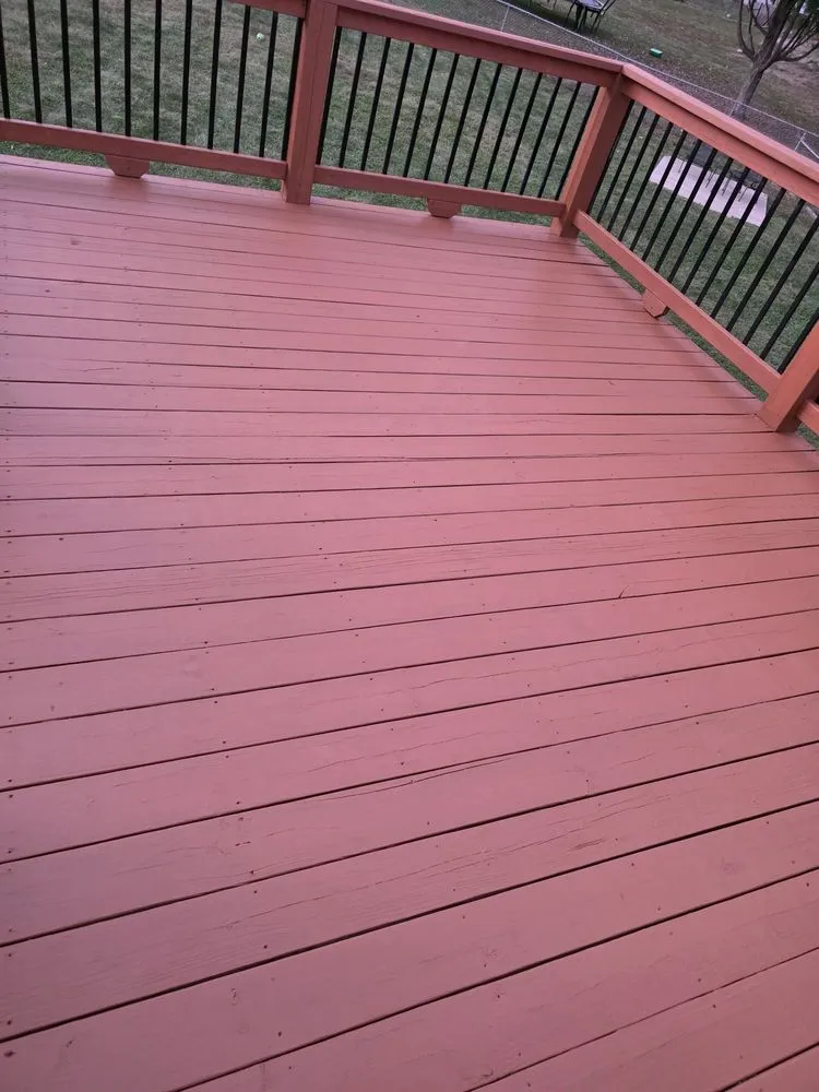 Quality wood fence service in Lenexa, KS by Deck Revive