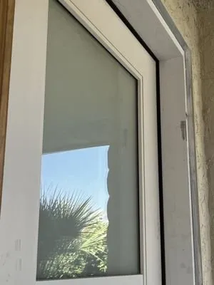 Affordable vinyl fence installation service in Riverside, CA - DFConstruction