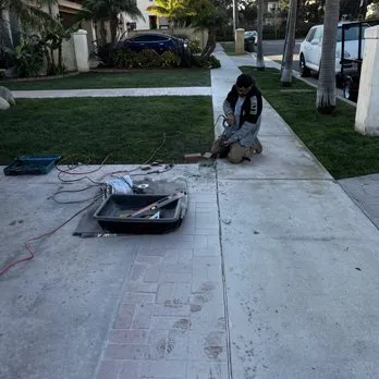 Local fence installation in Riverside, CA by DFConstruction