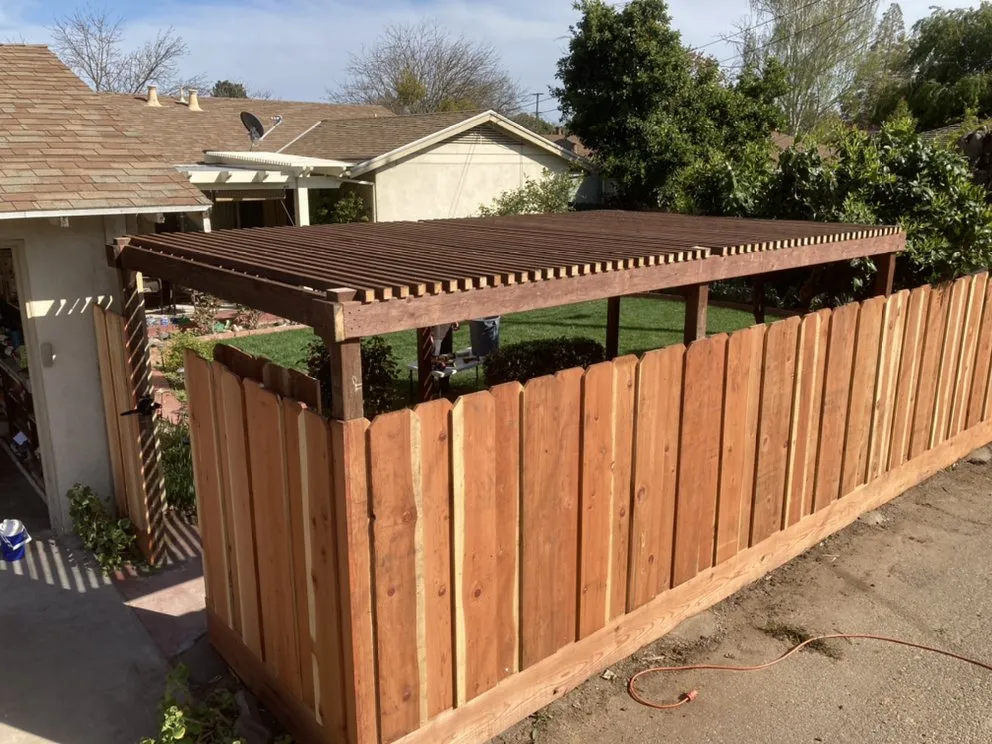 Expert vinyl fence installation service in Modesto, CA - DHS