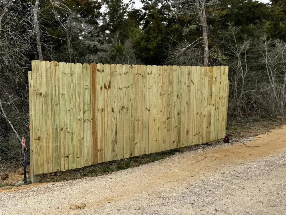 Local privacy fencing service in Somerville, TX - Diamond J’s Development