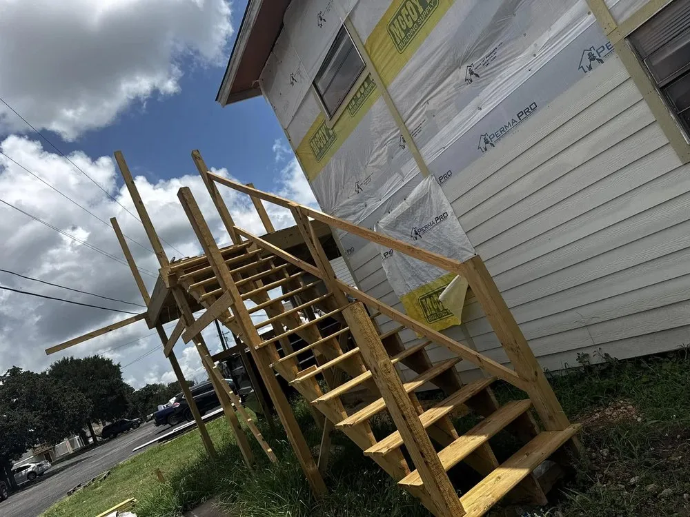 Expert chain link fencing in Somerville, TX by Diamond J’s Development