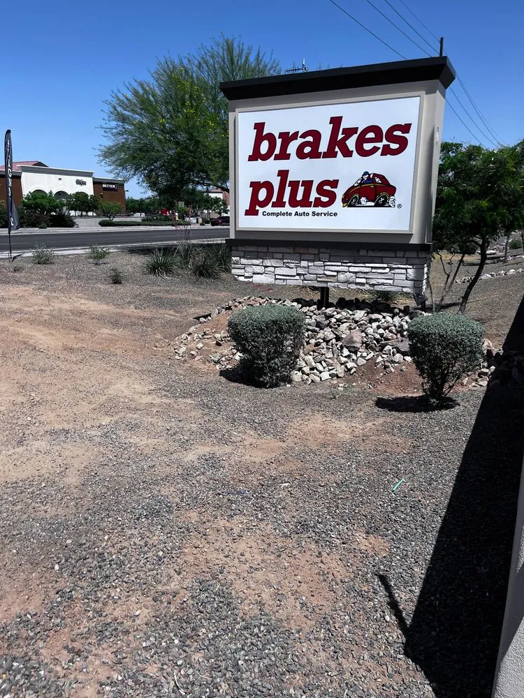 Reliable vinyl fence installation service in Phoenix, AZ - Dig Solutions