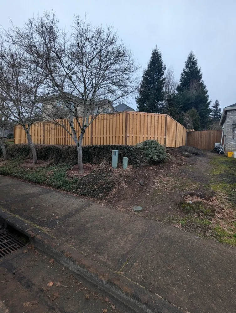 Local wood fence service for homes in hubbard, OR by DK Contracting