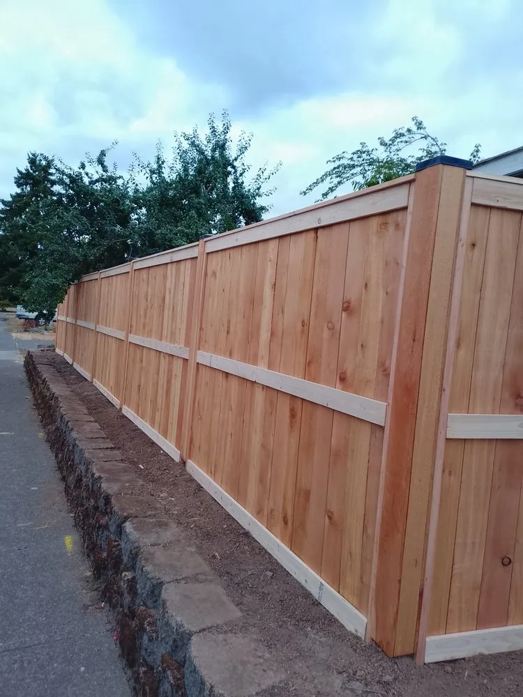 Reliable wood fence service in hubbard, OR by DK Contracting