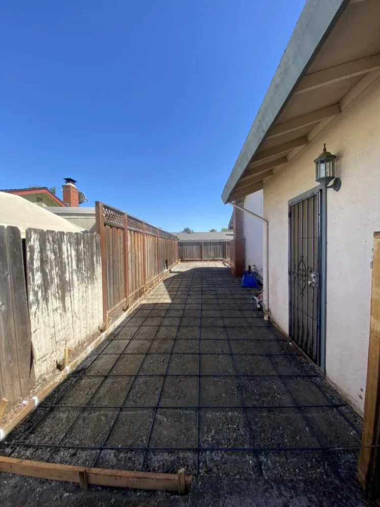 Professional wood fence service for homes in Newark, CA by DLT Services