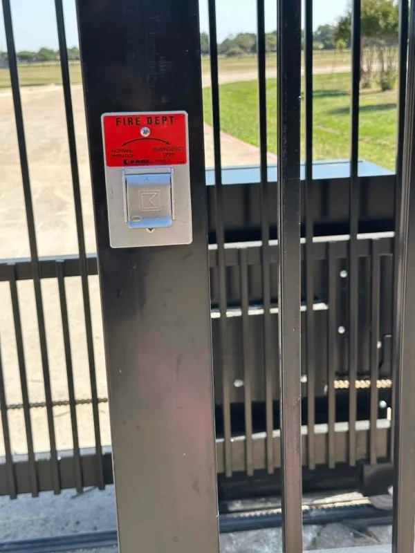 Quality wood fence service service in Arlington, TX - Driven Gates