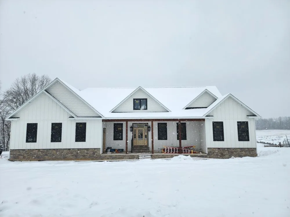Affordable vinyl fence installation for homes in Jackson, MO by DS Construction