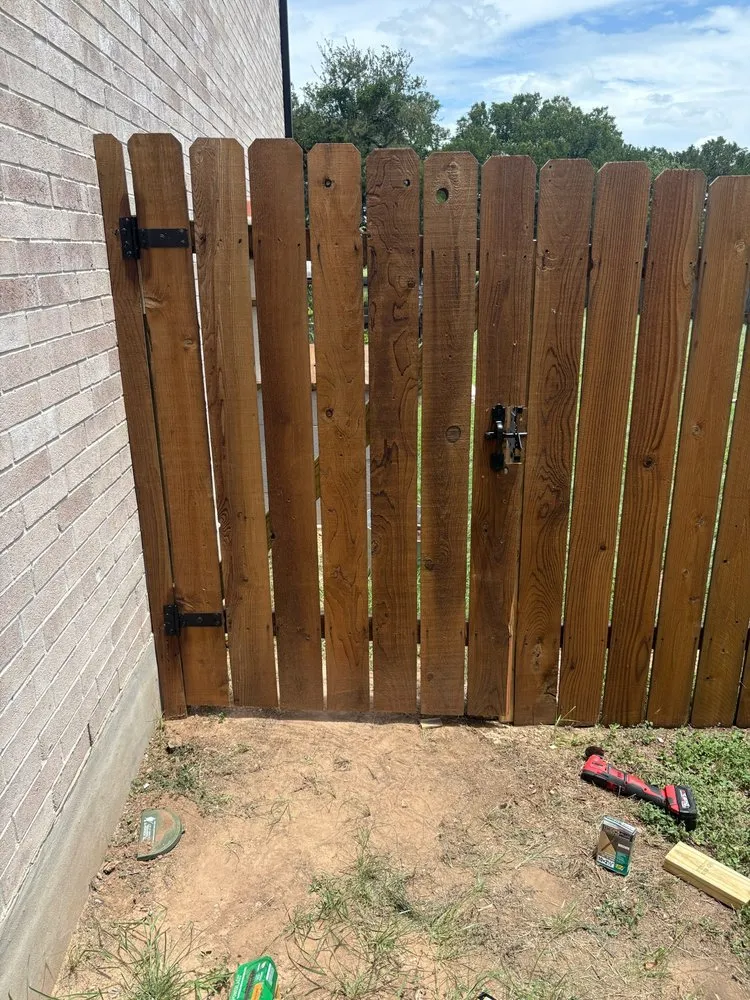 Top-rated privacy fencing for homes in Kyle, TX by Dwar & Co Construction
